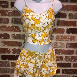 Yellow floral matching set size small